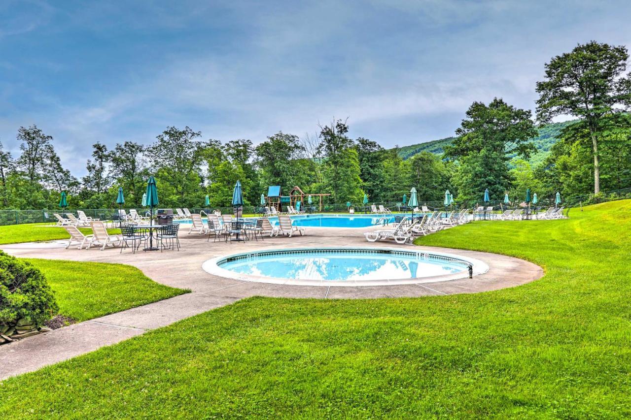 Pocono Retreat, 1 Mi To State Park And Ski Access! Tannersville Extérieur photo
