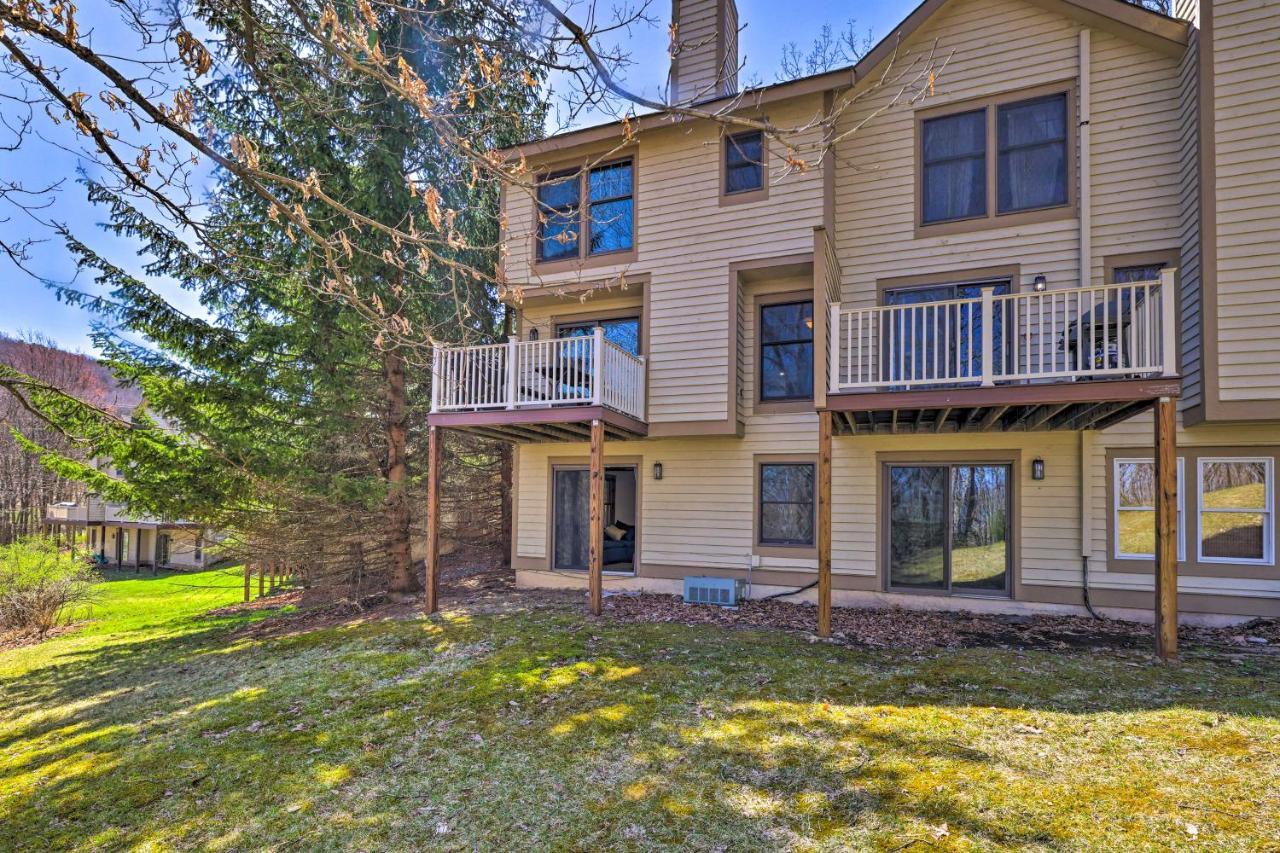 Pocono Retreat, 1 Mi To State Park And Ski Access! Tannersville Extérieur photo