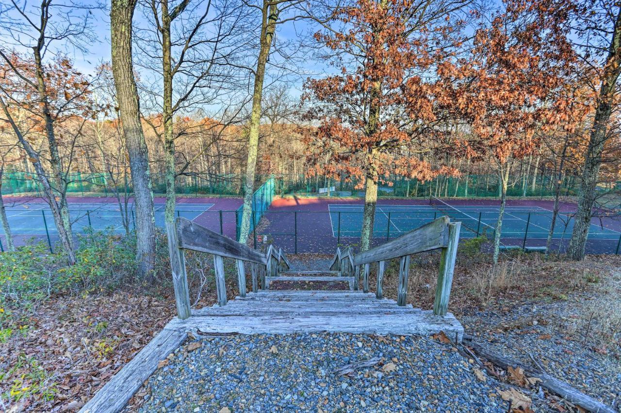 Pocono Retreat, 1 Mi To State Park And Ski Access! Tannersville Extérieur photo